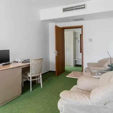 Complex Bran-brad-bega 데포리노드