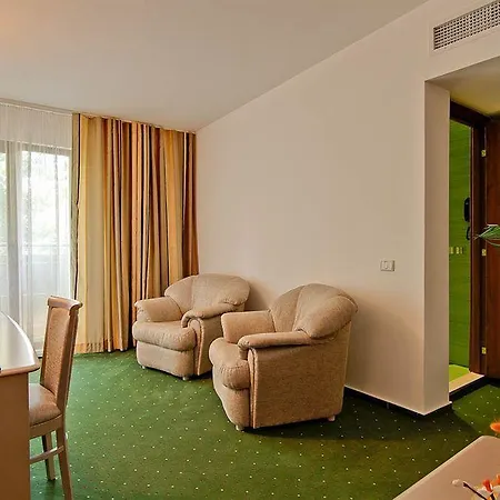 Complex Bran-brad-bega 호텔 데포리노드