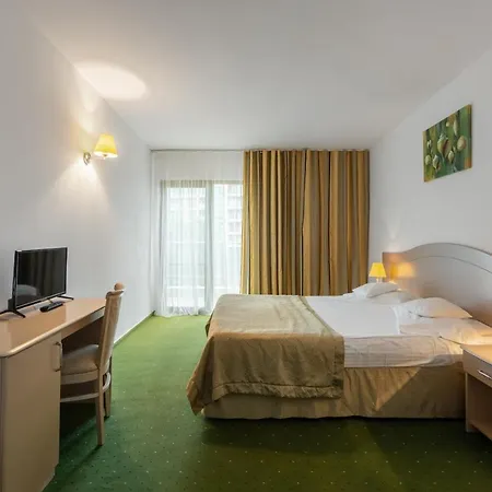 Complex Bran-brad-bega מלון