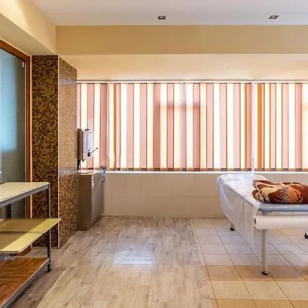 Complex Bran-brad-bega מלון אפורי נורד