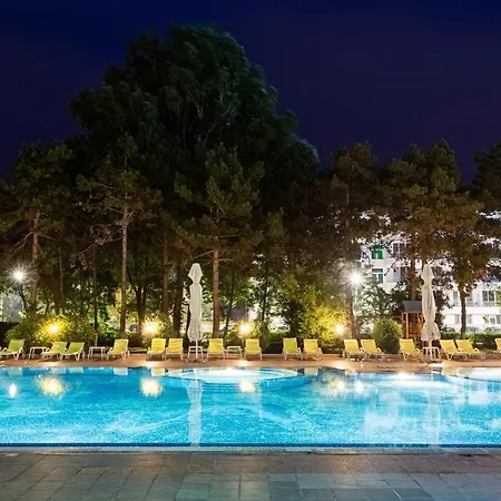 Hotel Complex Bran-brad-bega Eforie Nord