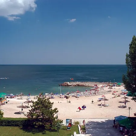 Complex Bran-brad-bega 4* אפורי נורד