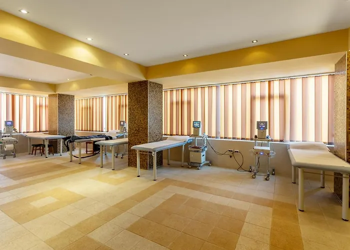 Hotel Complex Bran-brad-bega Eforie Nord